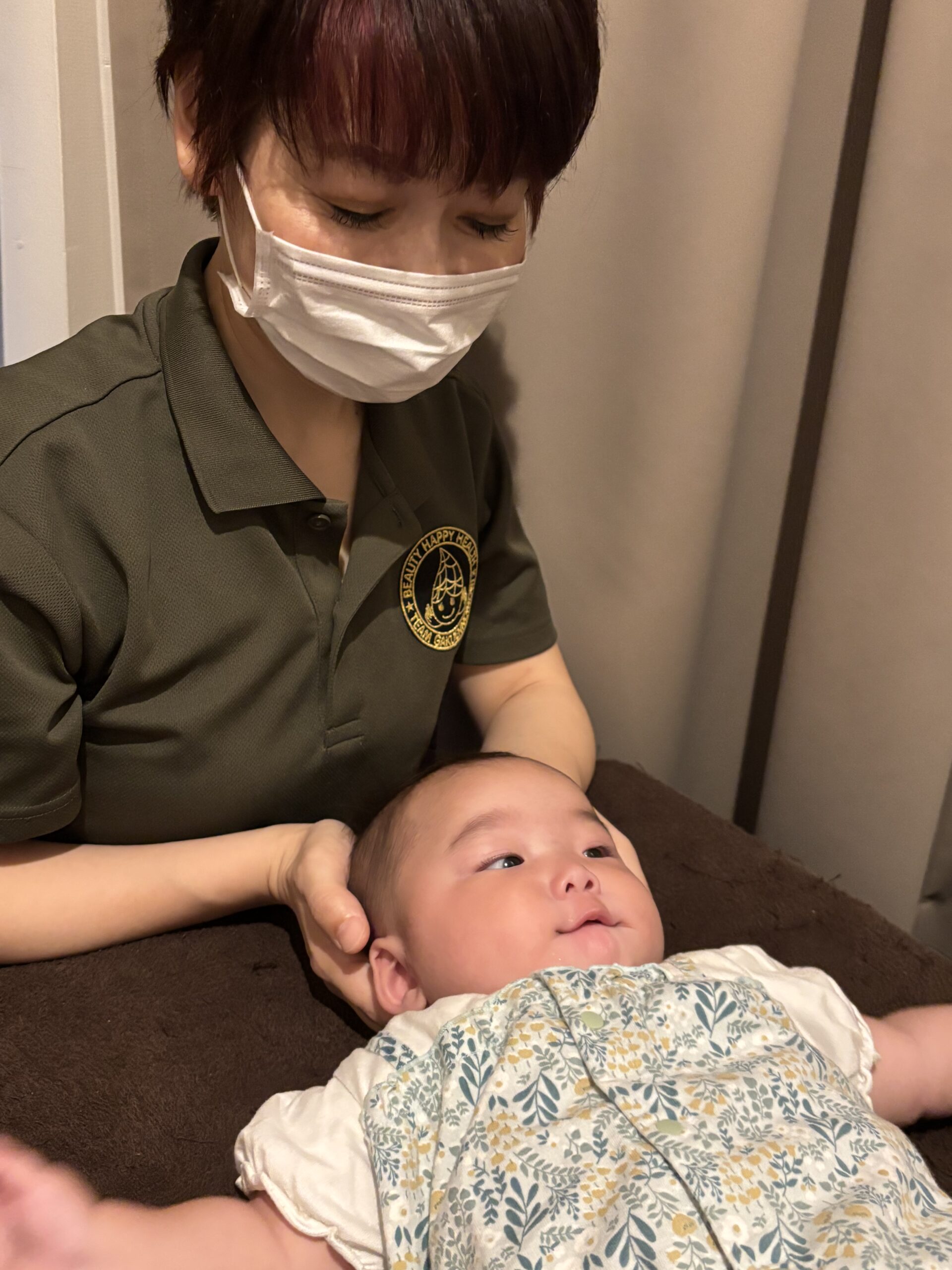 赤ちゃ整体　向き癖改善　写真